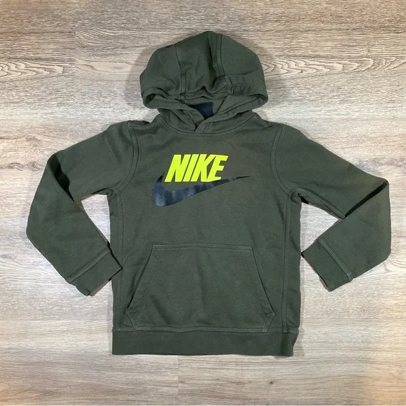 Nike Shirts Tops Nike Standard Fit Graphic Pullover Hoodie